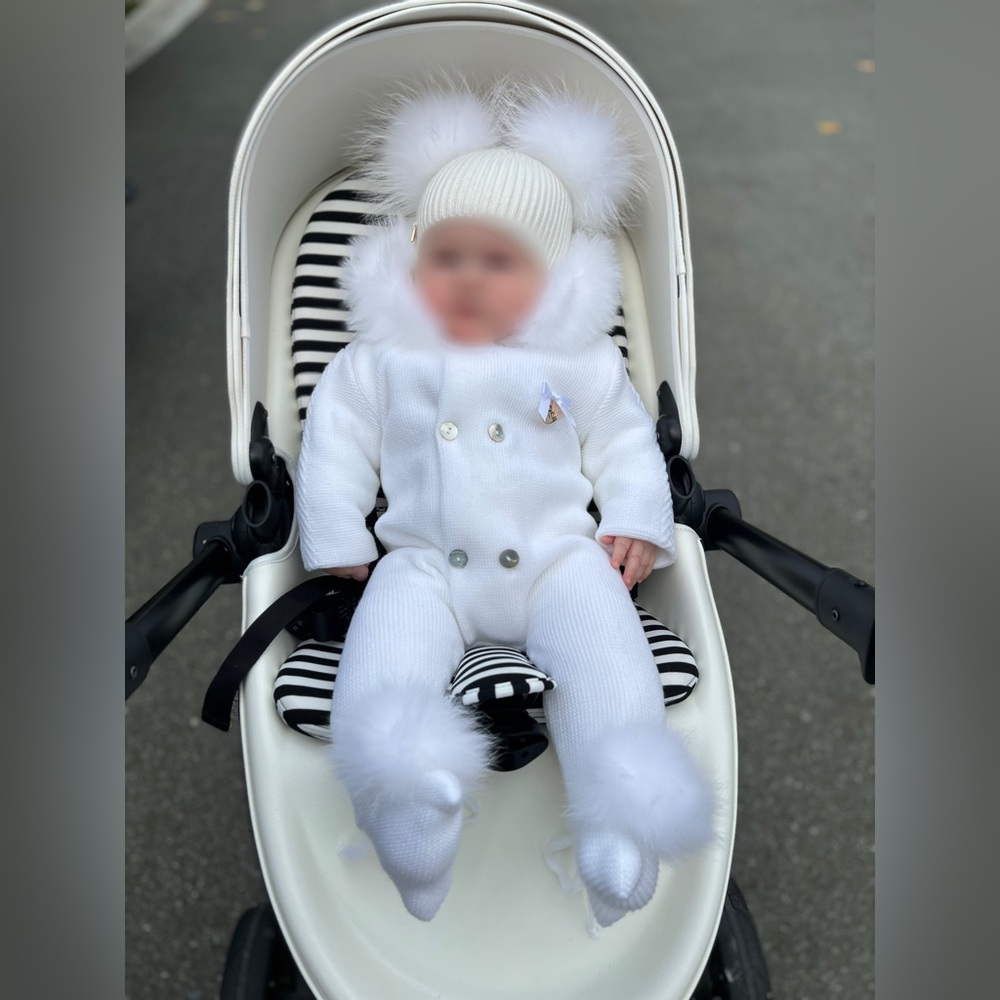 MILOVES pramsuit.